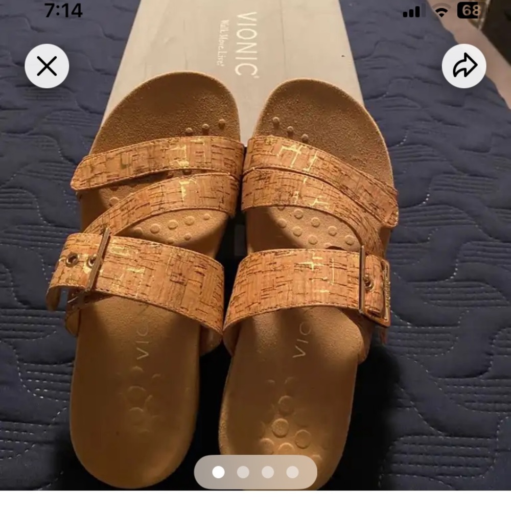 Vionic Sandles